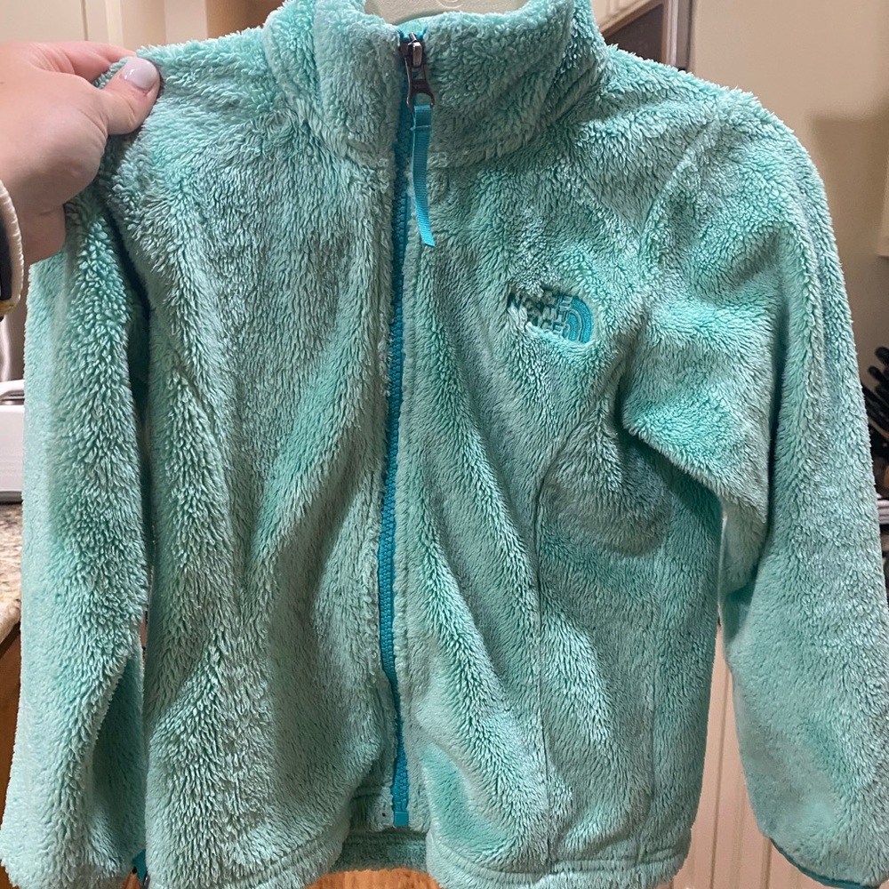 Girls North Face fleece layer jacket. Like new!